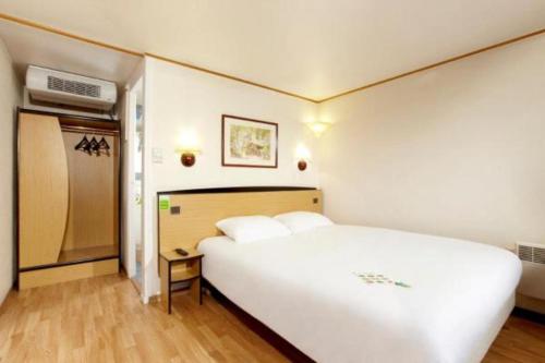 Imagen de la habitación del Hotel HOTEL CAMPANILE NATURE - MOULINS AVERMES. Foto 20