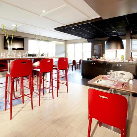 Imagen general del Hotel HOTEL CAMPANILE ROUEN NORD - Mont Saint Aignan. Foto 8