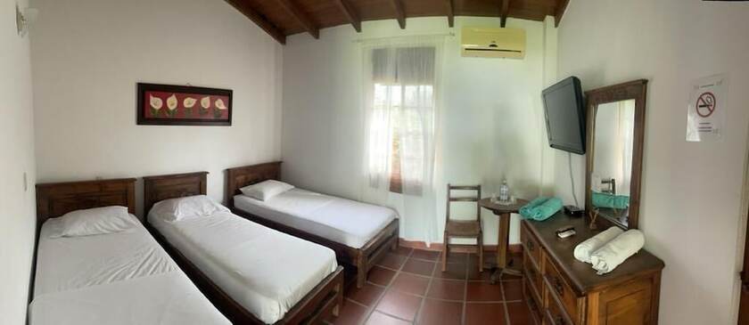 Imagen de la habitación del Hotel HOTEL CAMPESTRE LAS PALOMAS. Foto 17