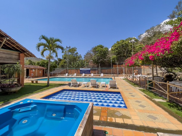 Imagen de la piscina del Hotel HOTEL CAMPESTRE UMPALA. Foto 17