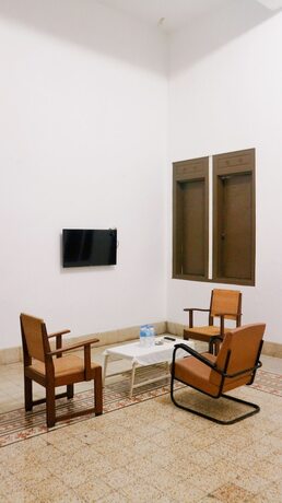 Imagen general del Hotel HOTEL CANDI BARU. Foto 5