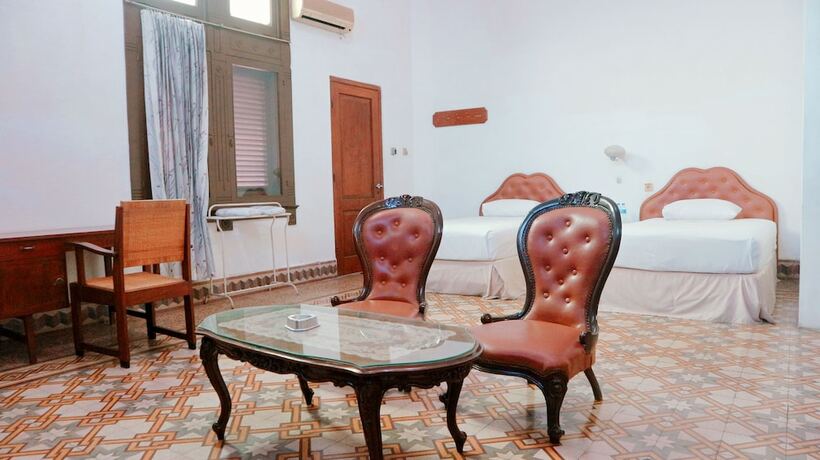 Imagen de la habitación del Hotel HOTEL CANDI BARU. Foto 17