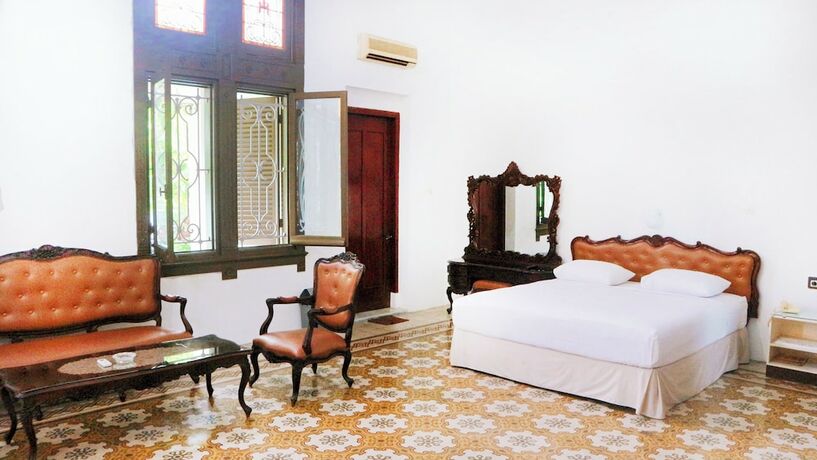 Imagen general del Hotel HOTEL CANDI BARU. Foto 12