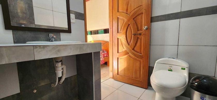Imagen de la habitación del Hotel HOTEL CAPIBARA. Foto 14