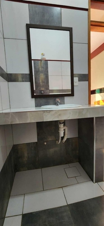 Imagen de la habitación del Hotel HOTEL CAPIBARA. Foto 15