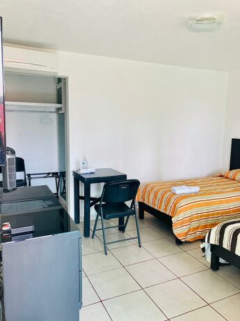 Imagen de la habitación del Hotel HOTEL CASCADA. Foto 12