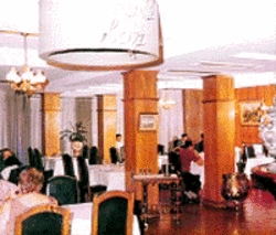 Imagen general del Hotel HOTEL CENTENARIO. Foto 3