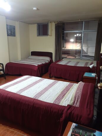 Imagen de la habitación del Hotel HOTEL CENTRAL, Latacunga. Foto 6
