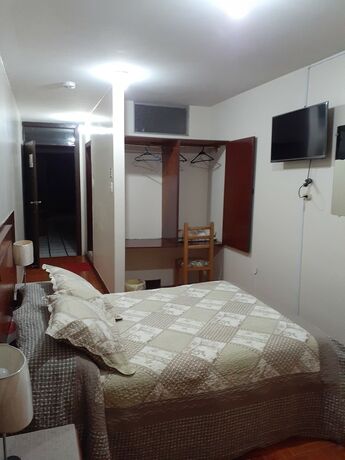 Imagen general del Hotel HOTEL CENTRAL, Latacunga. Foto 4