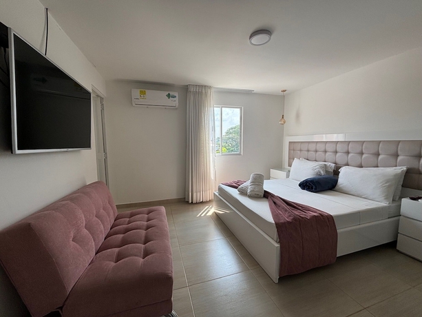 Imagen de la habitación del Hotel HOTEL CERRITOS PLAZA. Foto 12