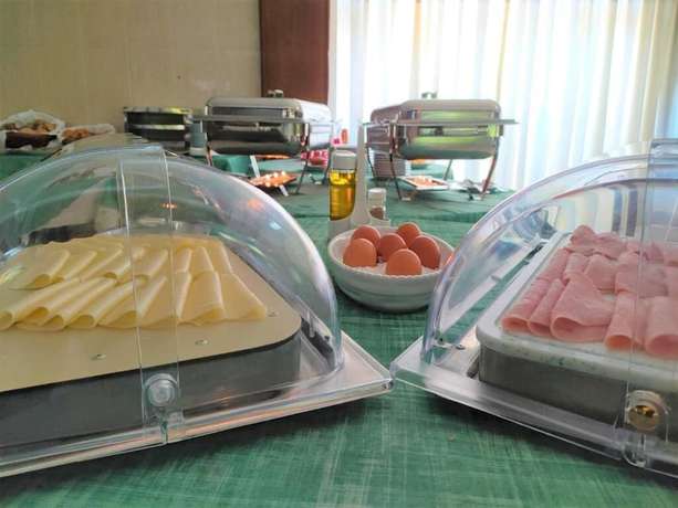 Imagen del bar/restaurante del Hotel HOTEL COLMEIA MONTE REAL. Foto 3