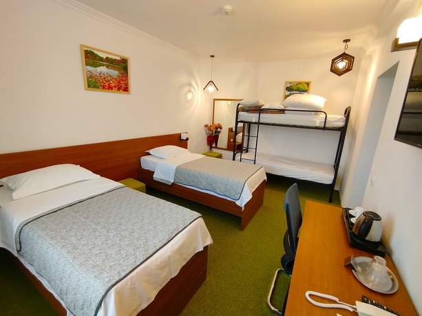 Imagen de la habitación del Hotel HOTEL COMAT DEVA. Foto 11
