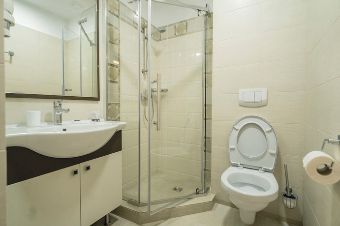 Imagen de la habitación del Hotel HOTEL COMAT DEVA. Foto 14