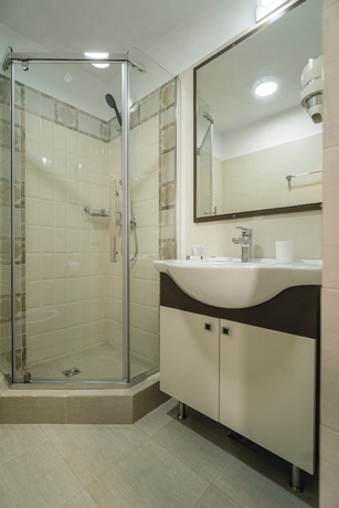Imagen de la habitación del Hotel HOTEL COMAT DEVA. Foto 15