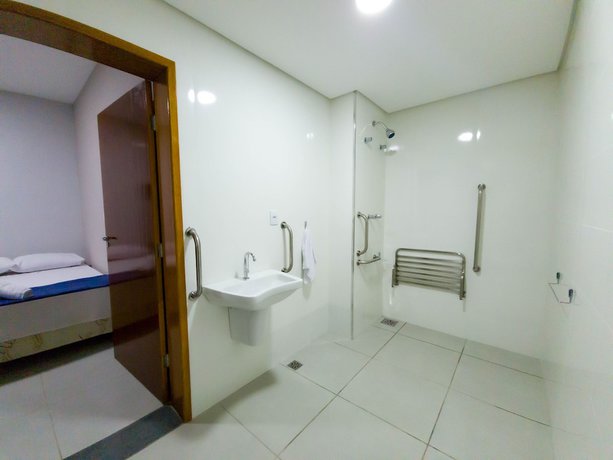 Imagen de la habitación del Hotel HOTEL CONSAGRADO. Foto 14