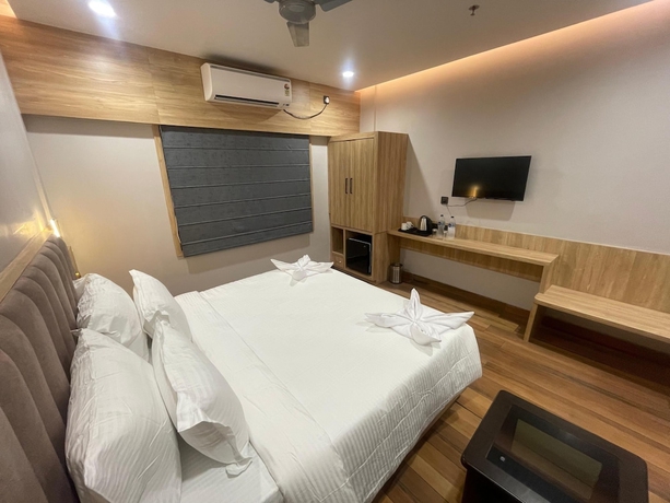 Imagen de la habitación del Hotel HOTEL COSMOS, Bhubaneshwar. Foto 5