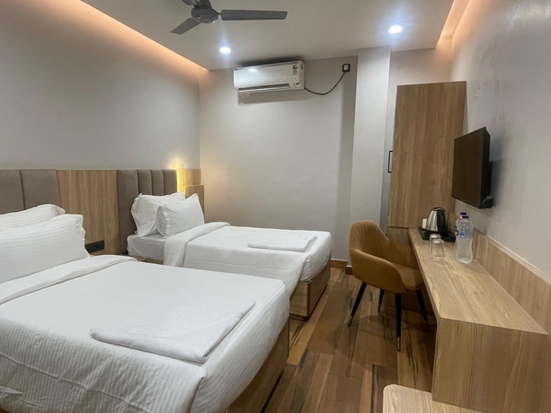Imagen de la habitación del Hotel HOTEL COSMOS, Bhubaneshwar. Foto 8