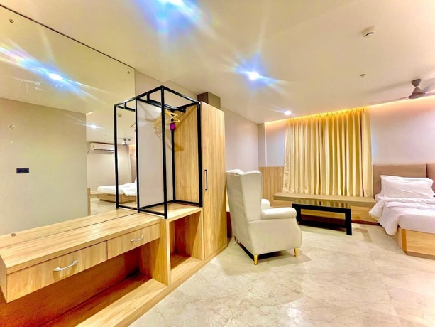 Imagen de la habitación del Hotel HOTEL COSMOS, Bhubaneshwar. Foto 13