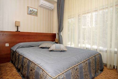 Imagen de la habitación del Hotel HOTEL COSMOS, Ruse. Foto 14