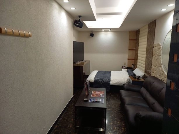 Imagen de la habitación del Hotel HOTEL C-PLUS - Adults Only. Foto 8