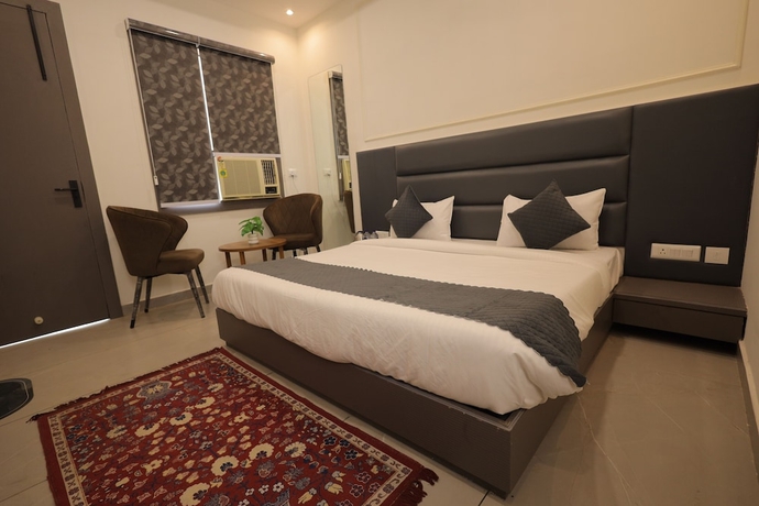 Imagen de la habitación del Hotel HOTEL CRESTA INN. Foto 8
