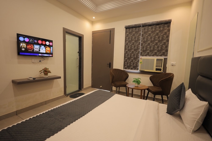 Imagen de la habitación del Hotel HOTEL CRESTA INN. Foto 15