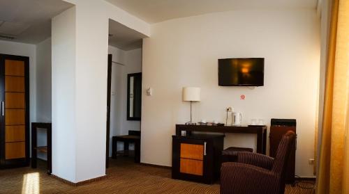 Imagen general del Hotel HOTEL CRISS. Foto 14