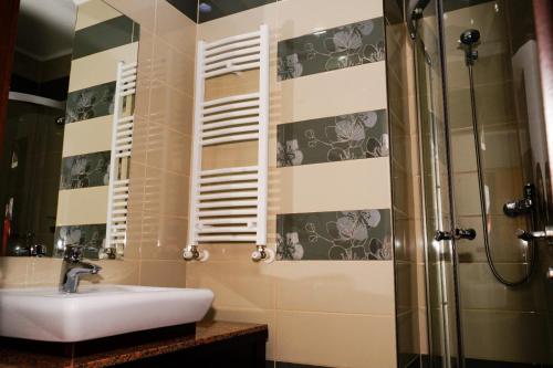 Imagen general del Hotel HOTEL CRISS. Foto 16