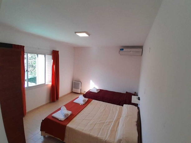Imagen de la habitación del Hotel HOTEL CRISTAL. Foto 10