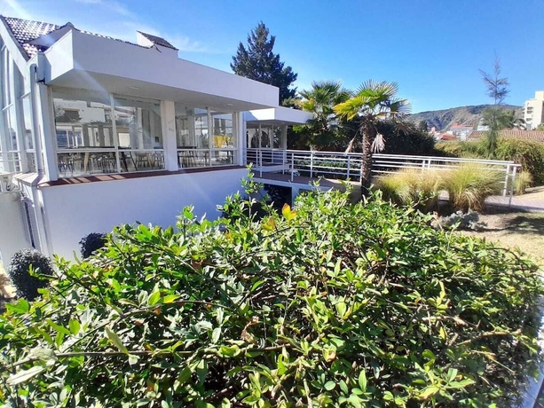 Imagen general del Hotel HOTEL CRISTAL. Foto 1