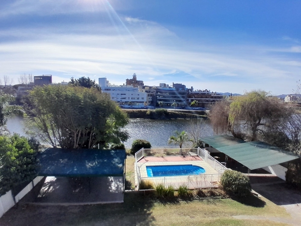 Imagen general del Hotel HOTEL CRISTAL. Foto 3