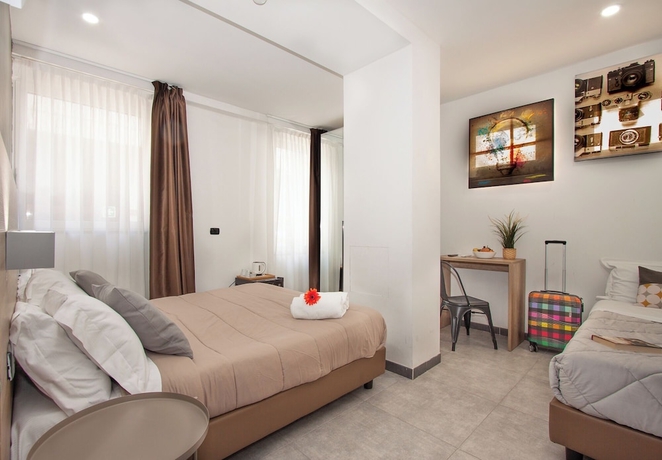 Imagen de la habitación del Hotel HOTEL CRISVAN. Foto 14