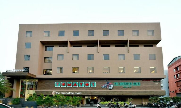 Imagen general del Hotel HOTEL CYPRESS. Foto 5
