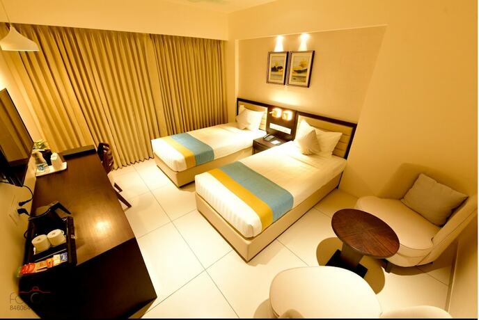 Imagen general del Hotel HOTEL CYPRESS. Foto 8