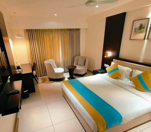 Imagen general del Hotel HOTEL CYPRESS. Foto 18