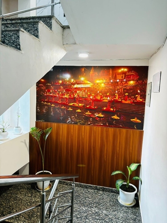 Imagen de los interiores del Hotel HOTEL D C GRAND. Foto 15