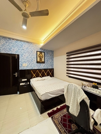 Imagen de la habitación del Hotel HOTEL D C GRAND. Foto 11