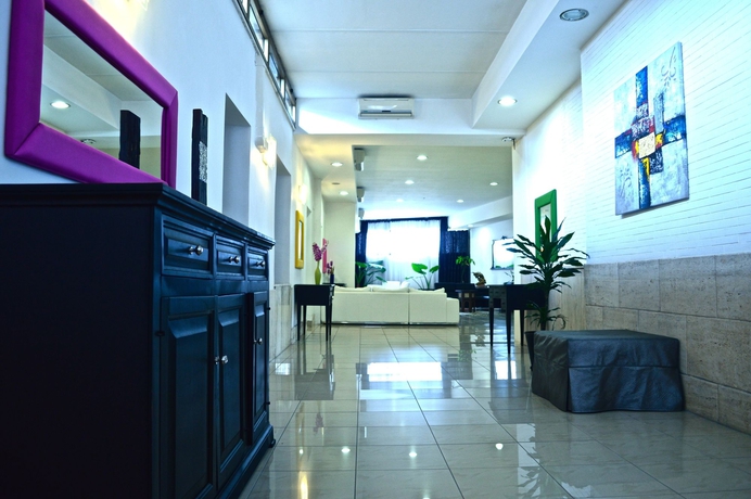 Imagen de los interiores del Hotel HOTEL DARIVAL. Foto 14