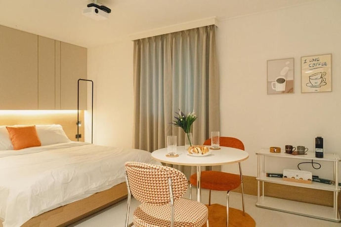 Imagen de la habitación del Hotel HOTEL DAUN GURI. Foto 8