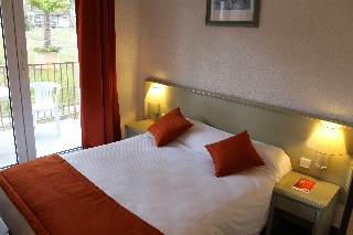 Imagen de la habitación del Hotel HOTEL DE FRANCE EVIAN. Foto 10