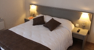 Imagen de la habitación del Hotel HOTEL DE FRANCE EVIAN. Foto 15