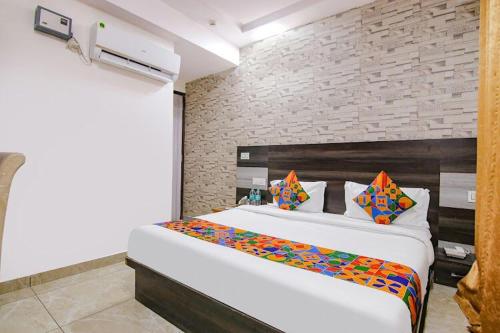 Imagen general del Hotel HOTEL DHANUA PALACE. Foto 5