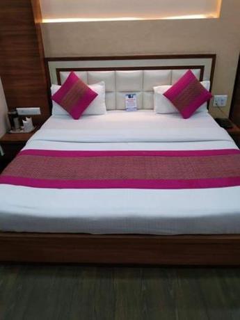 Imagen de la habitación del Hotel HOTEL DHANUA PALACE. Foto 20
