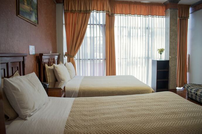 Imagen de la habitación del Hotel HOTEL DIAMANTE AZUL. Foto 12