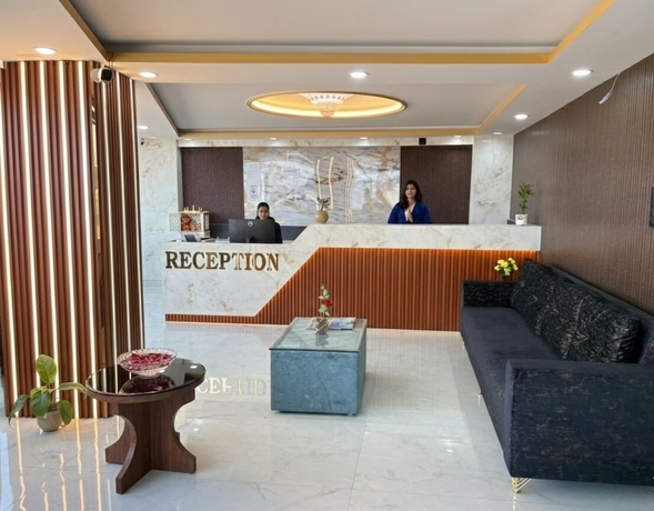 Imagen de los interiores del Hotel HOTEL DIAMOND CREST. Foto 16