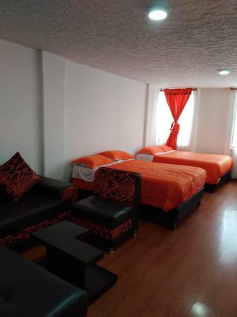 Imagen de la habitación del Hotel HOTEL DINNAR. Foto 3