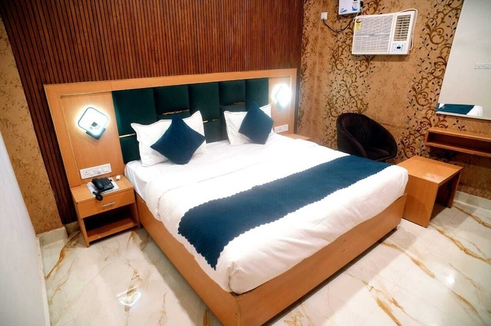 Imagen de la habitación del Hotel HOTEL DIVINE STAY. Foto 5