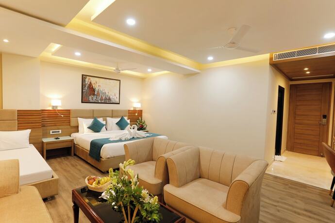 Imagen de la habitación del Hotel HOTEL DOLPHIN GRAND. Foto 18
