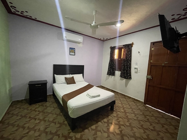 Imagen de la habitación del Hotel HOTEL DON JACINTO. Foto 6