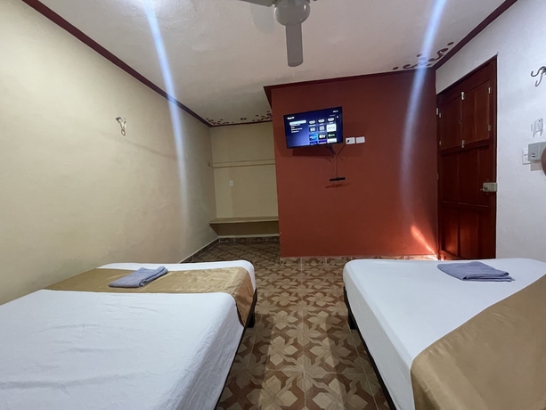 Imagen de la habitación del Hotel HOTEL DON JACINTO. Foto 11